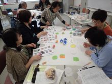 ゴールド班のデザイン作成の様子