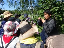 講師の説明を聞いているところ