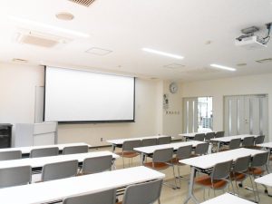 講義室のスクリーン