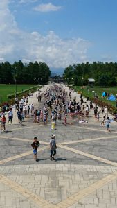 「カナールが大変混み合っております。」の画像