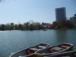 清々しい気温でボート利用者も増でした