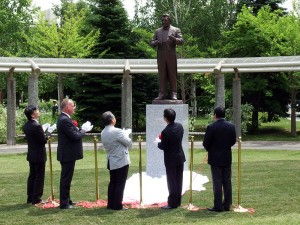 バーンスタイン像