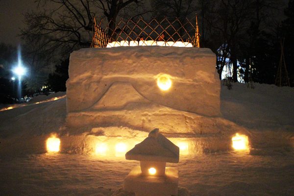 ゆきあかりin中島公園　日本庭園の点灯中の様子2