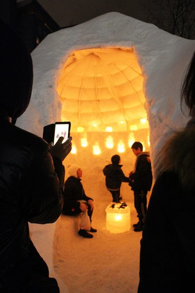 ゆきあかりin中島公園　巨大かまくら点灯中の様子