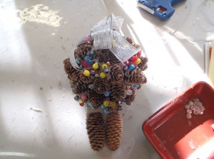 カラフルなかざりの完成