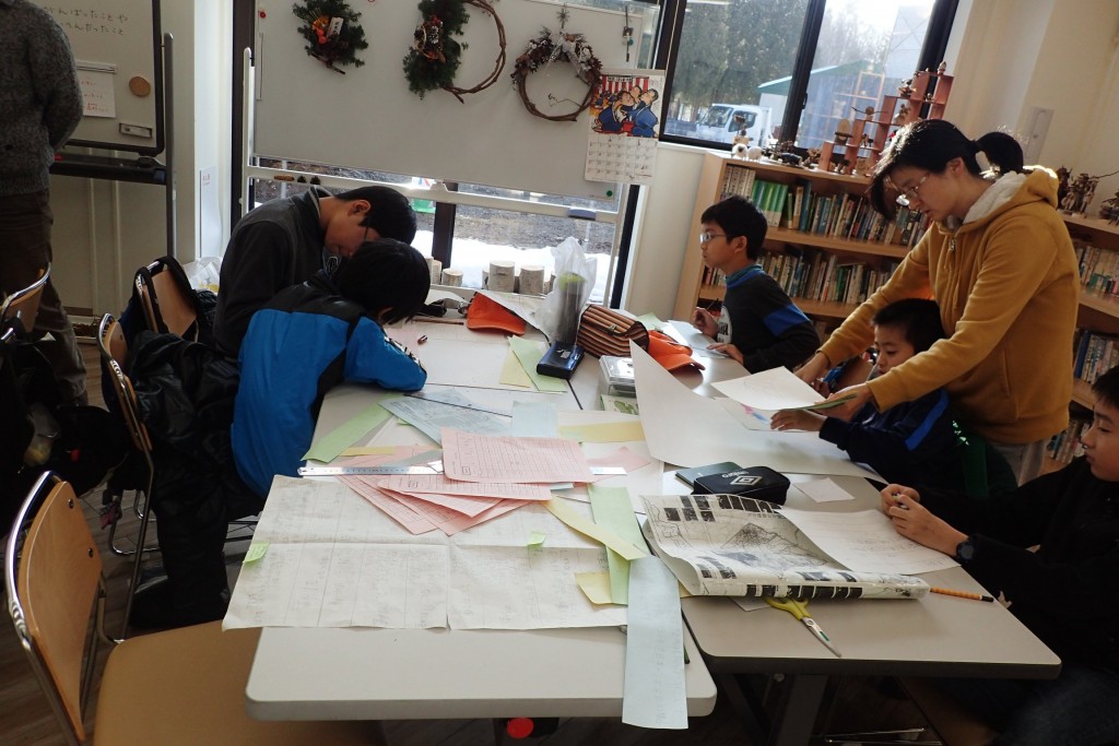 ポスター制作３