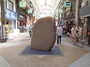 「狸小路にも安田作品登場」の画像