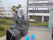 「休憩施設とスノーリング清掃」の画像