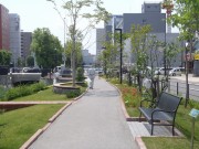 「地域企業の清掃ボランティアさん活躍中」の画像