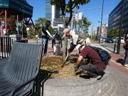 お助け隊０９０６