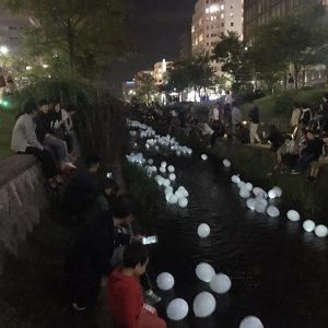 昨年のキャンドルストリームの様子