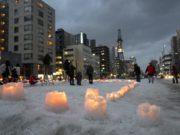 まちの灯りⅡ明かりがともった様子