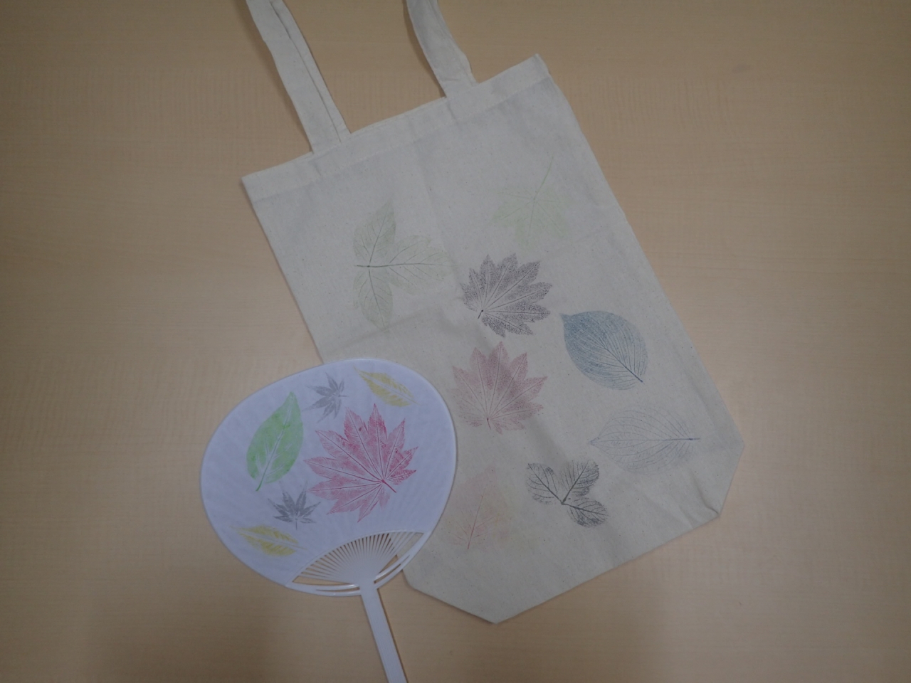 葉っぱのスタンプ