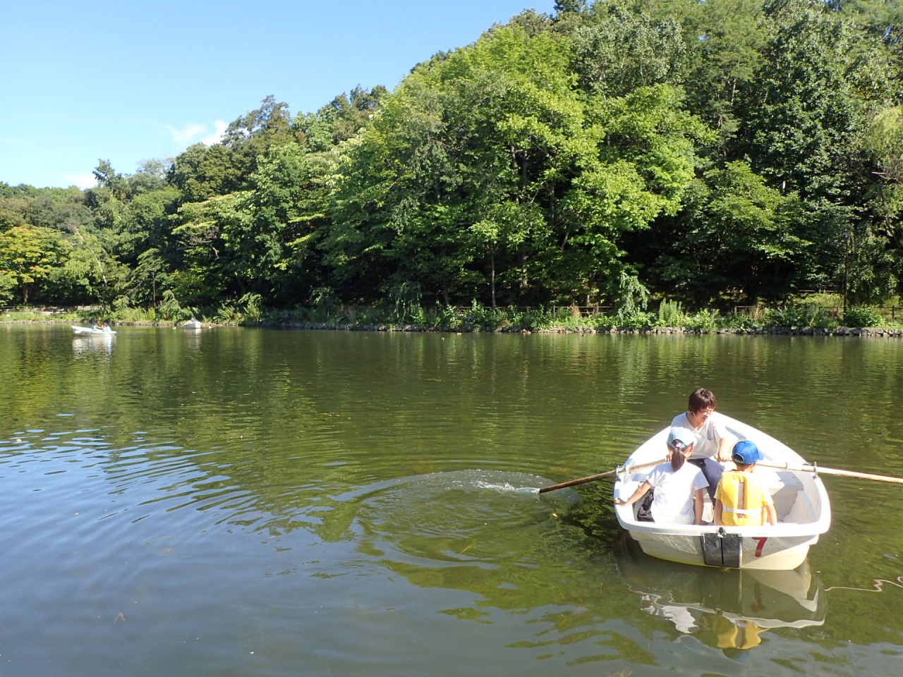 貸しボートの画像