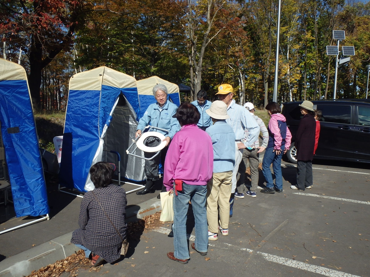 マンホールトイレ