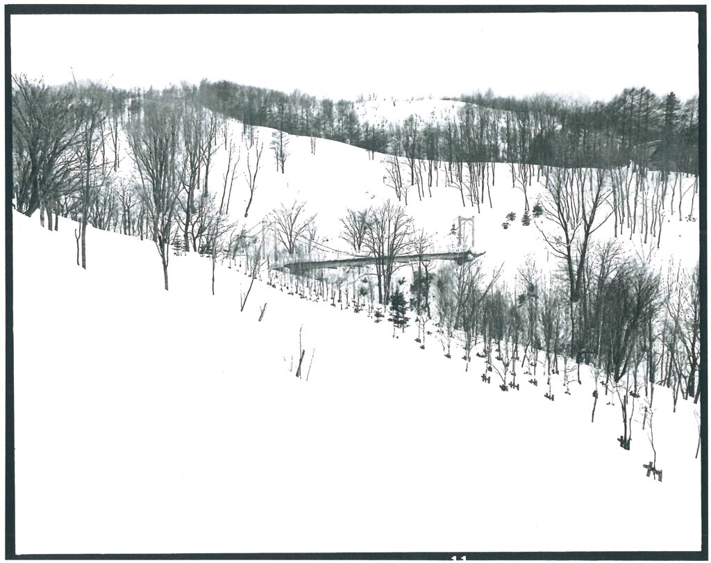 1977年2月旭山記念公園吊橋