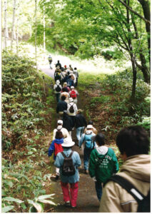 2002年5月28日春の自然観察会の様子②