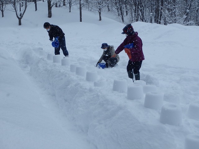 スノーキャンドル準備中①