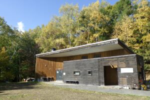 旭山紅葉情報2023年10月21日16森の家