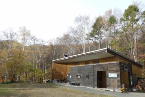 旭山紅葉情報2023年11月5日24森の家