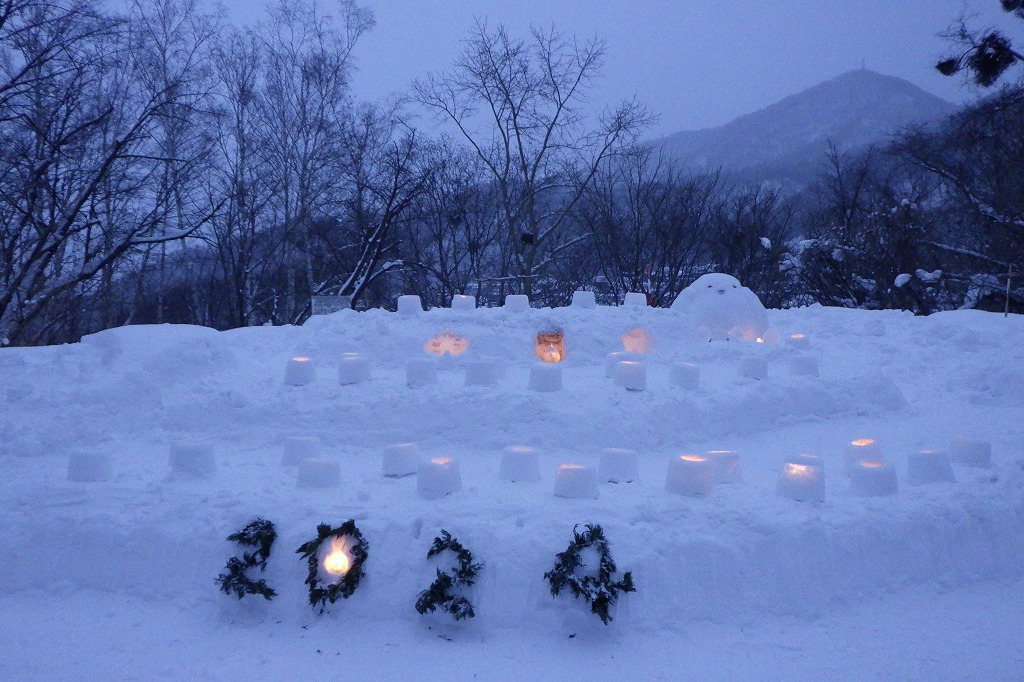 スノーキャンドルの灯りをともそう実施状況2