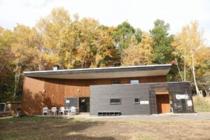 旭山の紅葉2025年10月25日16森の家の周り