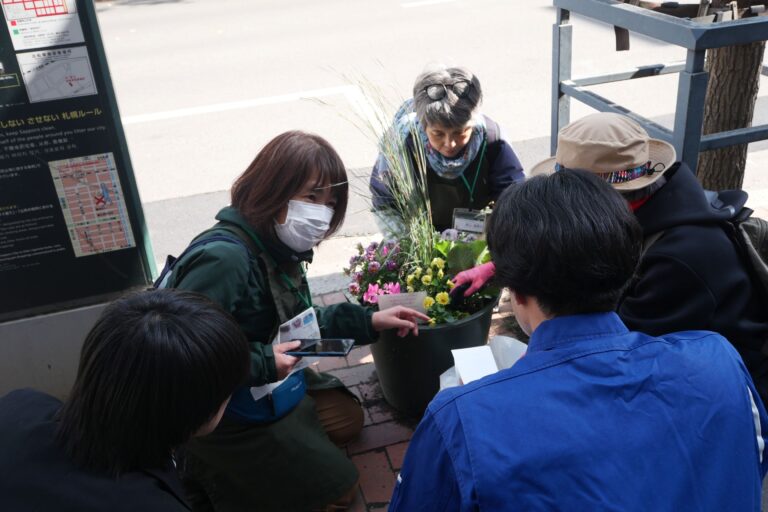 企業さんとメンテナンスしているようす1