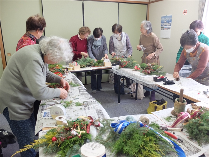 クラフト作りをしている様子