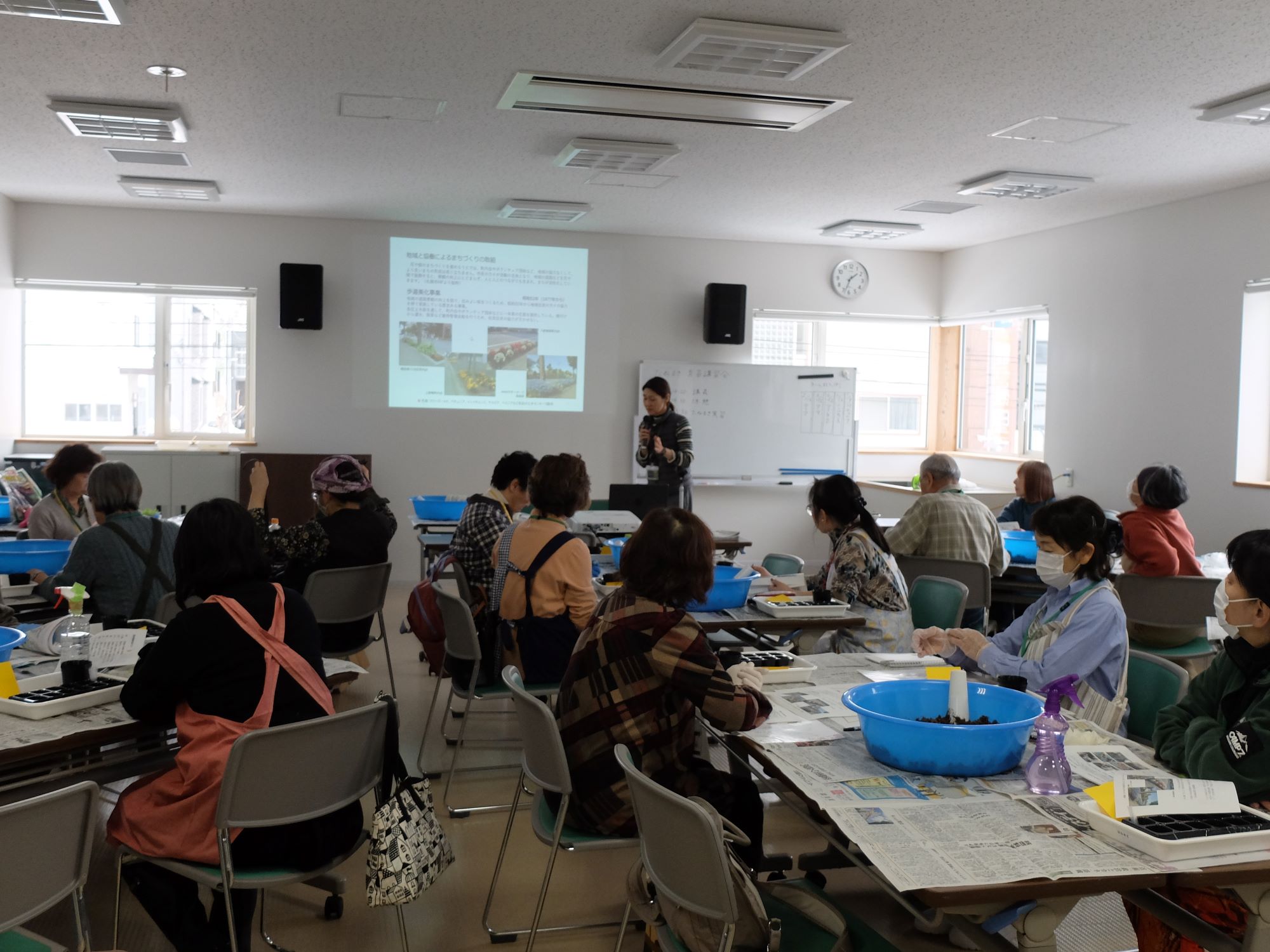 講義風景_マイタウン・マイフラワープランの説明