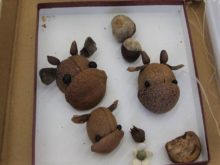 制作中の丑の顔