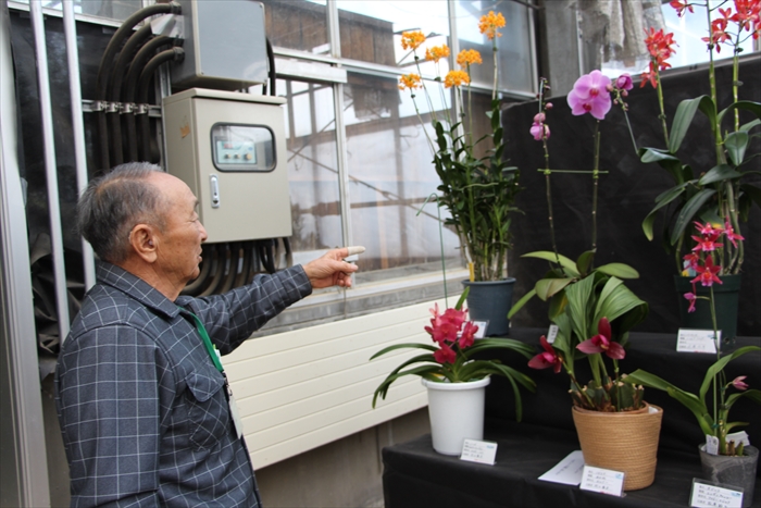 女鹿会長の説明のようす