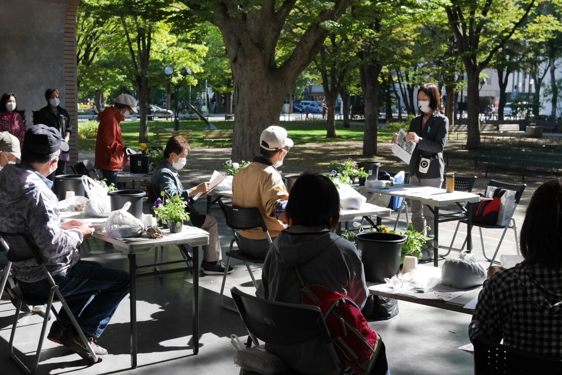 寄せ植え講習会の座学