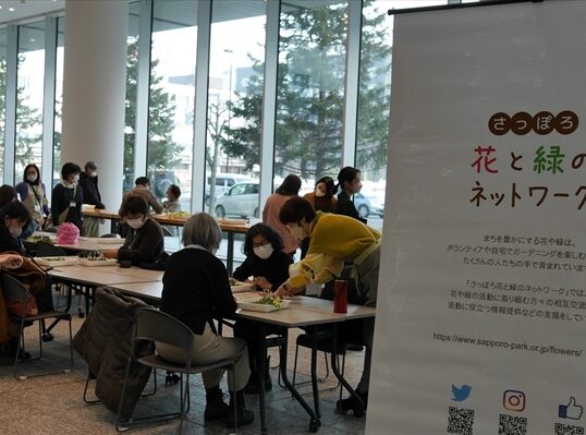 クラフト体験会の様子