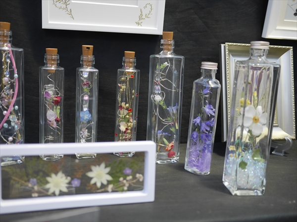 異素材との組み合わせ