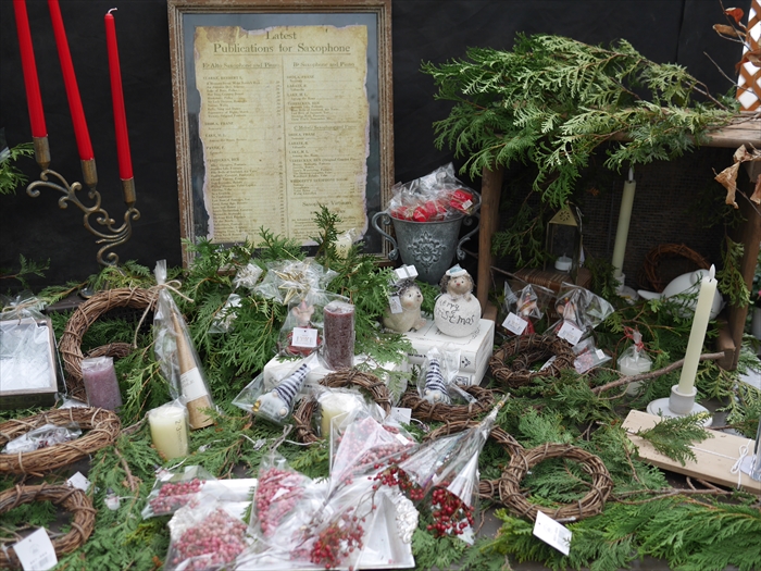 ガーデンショップのクラフト小物販売