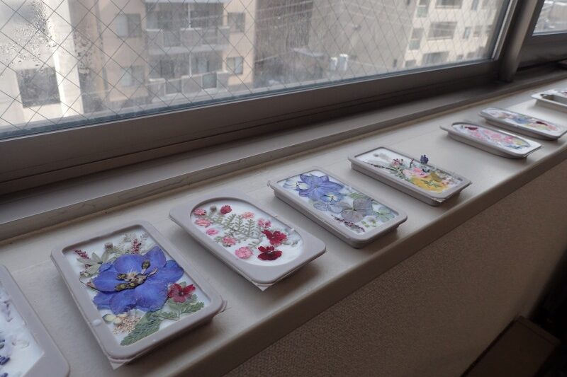 「ミニ交流会「さっぽろはなのわサロン～アロマワックスバーづくり～」を実施しました」のサムネイル