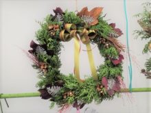 展示販売されるリース