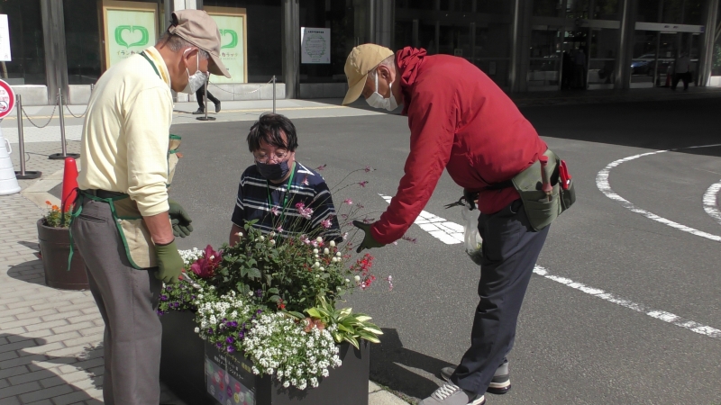 コンテナのメンテナンス作業