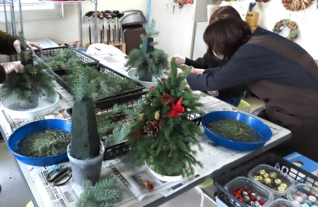 ハーフツリーの製作途中の写真