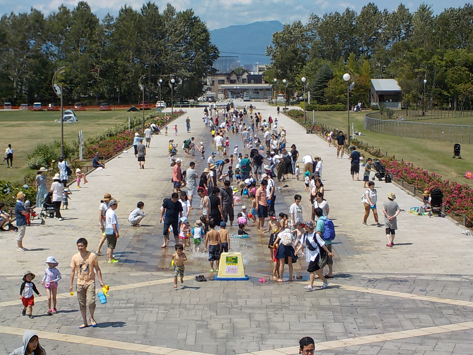 「プール、カナール混雑しています」の画像