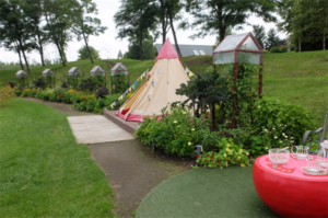 キッチンガーデンの今年のテーマは「グランピング」