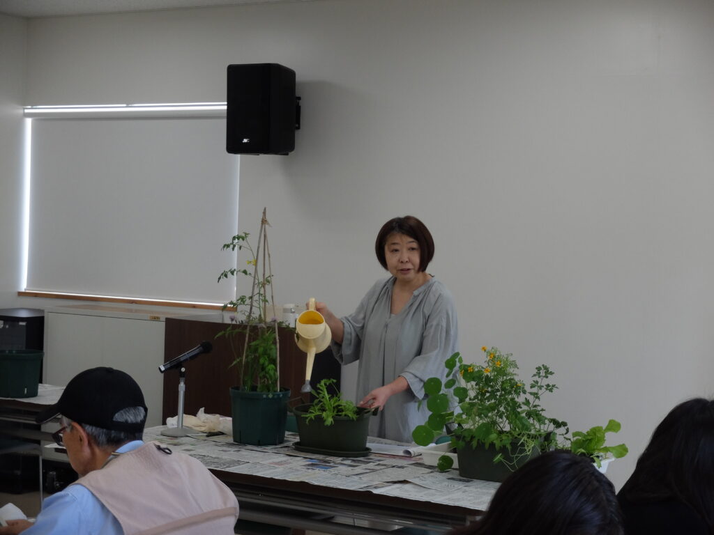 2024年さっぽろまちづくりガーデニング講座第7回目-講義風景