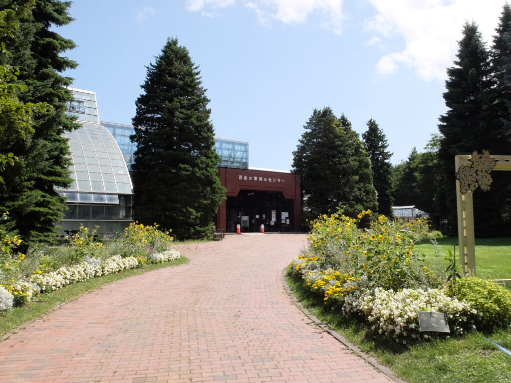 2024年さっぽろまちづくりガーデニング講座第12回目-百合が原公園（一年草花壇の様子）