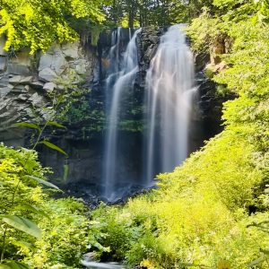 050_滝と緑のマイナスイオン_滝野すずらん丘陵公園