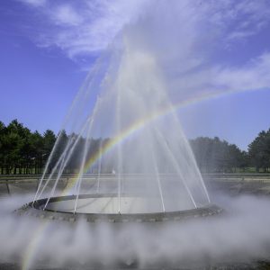 207_虹と噴水の共演_モエレ沼公園