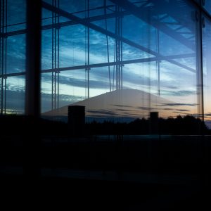 214_ガラスのピラミットに見える世界/モエレ沼公園