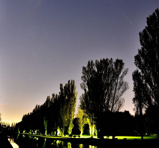 283_アトラス彗星_前田森林公園