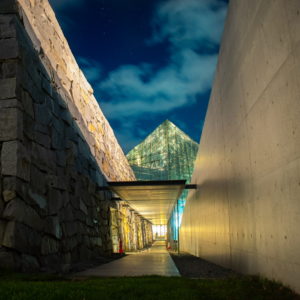 いざ、ピラミッドへ