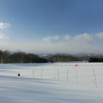 「雪上パークゴルフ、本日の営業開始いたします。」の画像