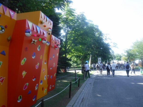 ポケモン　モニュメント